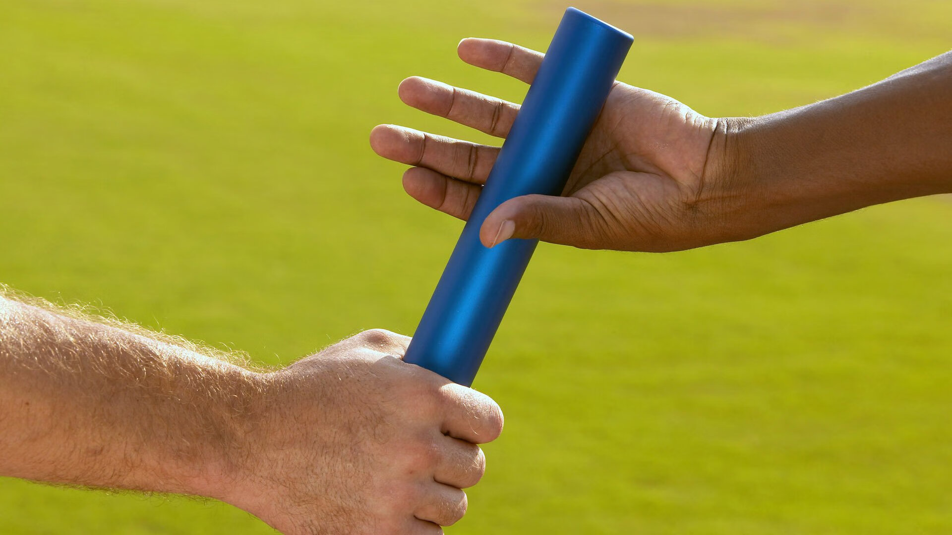 开云体育APP-英超：阿森纳连续九场不败，追赶领头羊，阿森纳英超冠军阵容